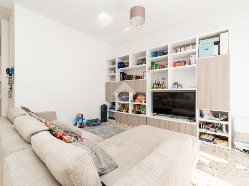 Three-room apartment Via Federico Chopin, Milano (neighborhood Vigentino) - photo 3