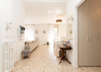 Three-room apartment Via Federico Chopin, Milano (neighborhood Vigentino) - photo 9