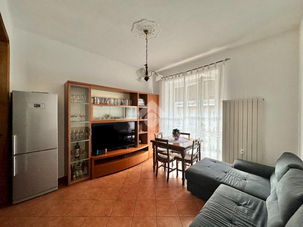 Trilocale Via Leopoldo Usseglio, Torino (zona Borgo Vittoria) - foto 2