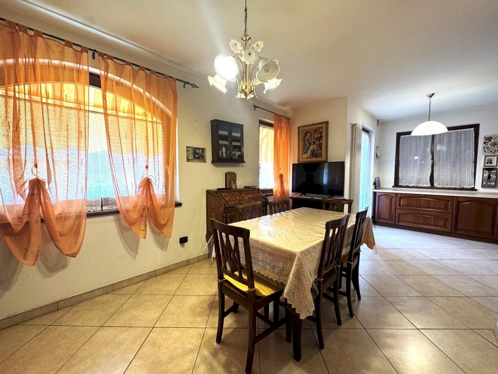 Appartamento in Villa Località Olleyes, 16, Quart - foto 3