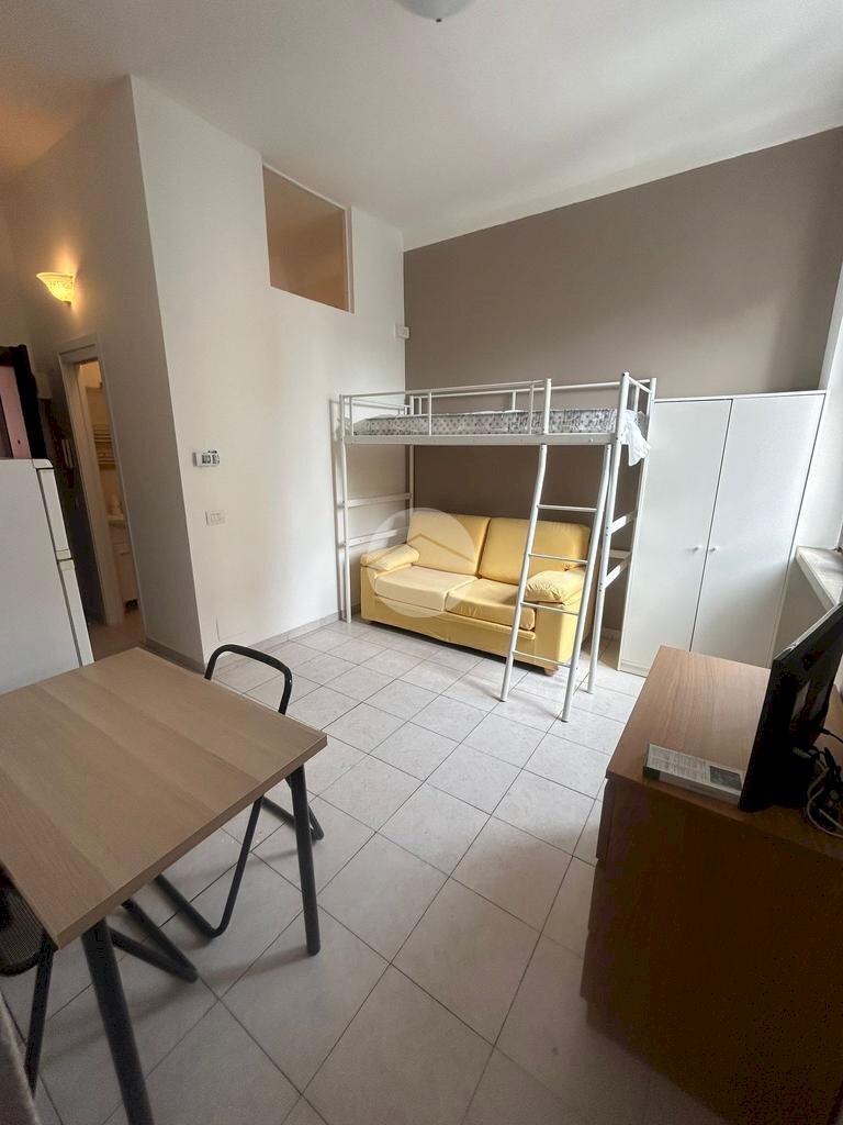 One-room apartment Via Riccardo Pitteri, Milano (neighborhood Ortica) - photo 1