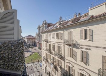 Quadrilocale Via Carlo Alberto, Torino (zona Centro) - foto 1