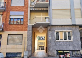 Box Via Figlie dei Militari, Torino (neighborhood Borgo Po) - photo 6