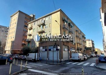 Two-room apartment via Sant'Adele 56, Corsico - photo 1