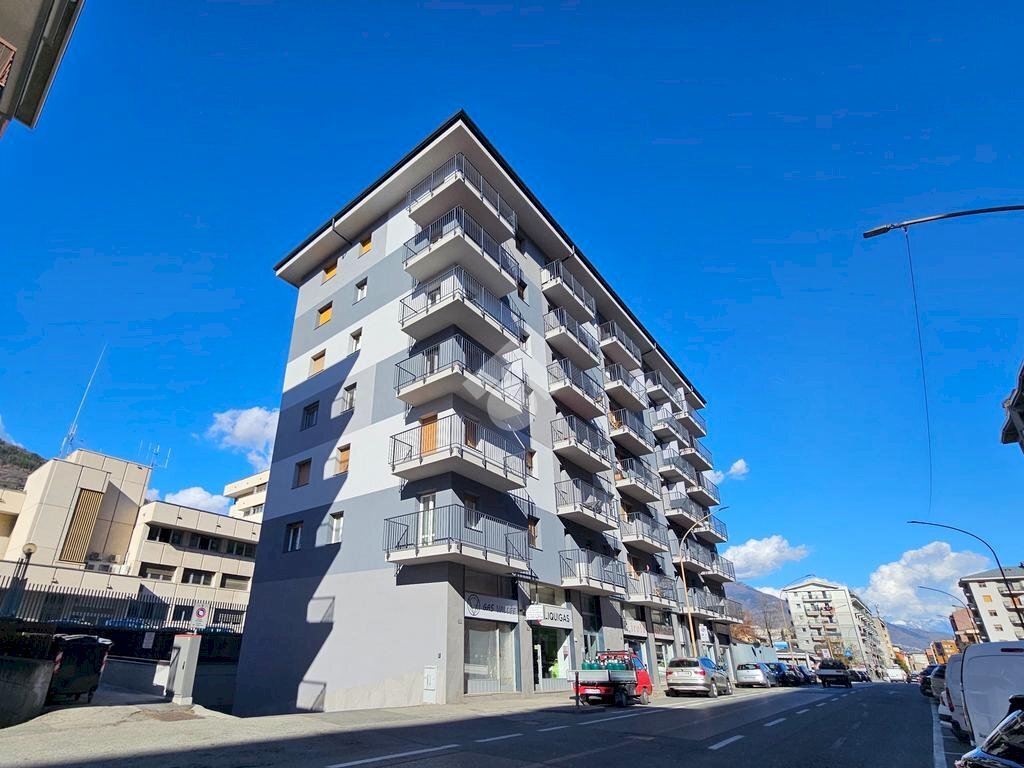 Box Via Chambéry, Aosta - foto 1