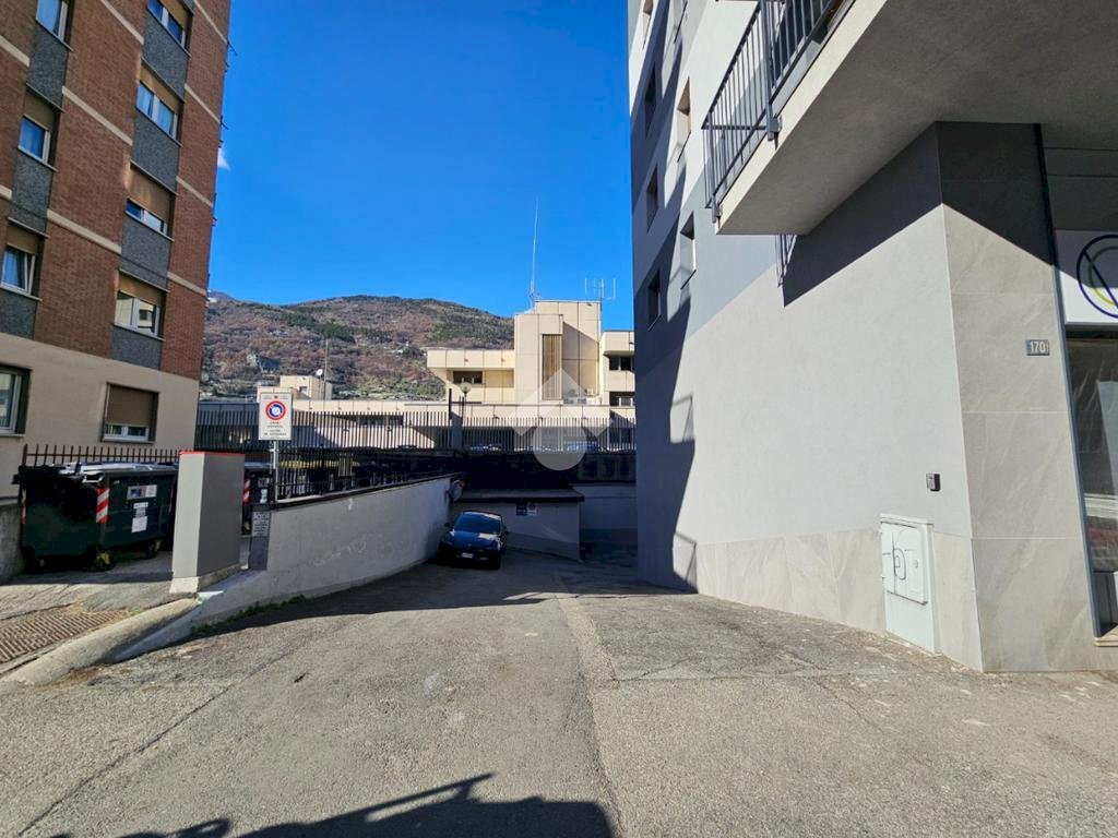 Box Via Chambéry, Aosta - foto 2