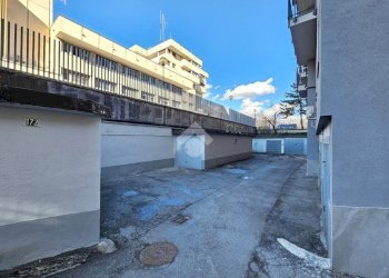 Box Via Chambéry, Aosta - photo 4