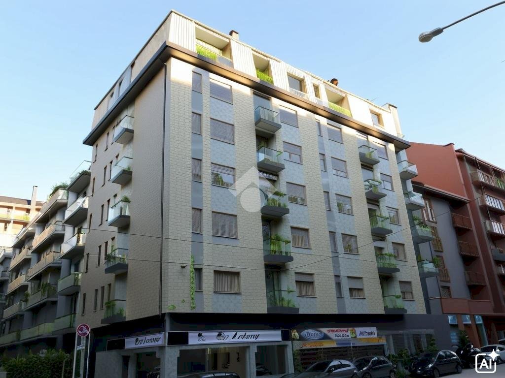 Quadrilocale Via Nizza, Torino (zona San Salvario) - foto 1