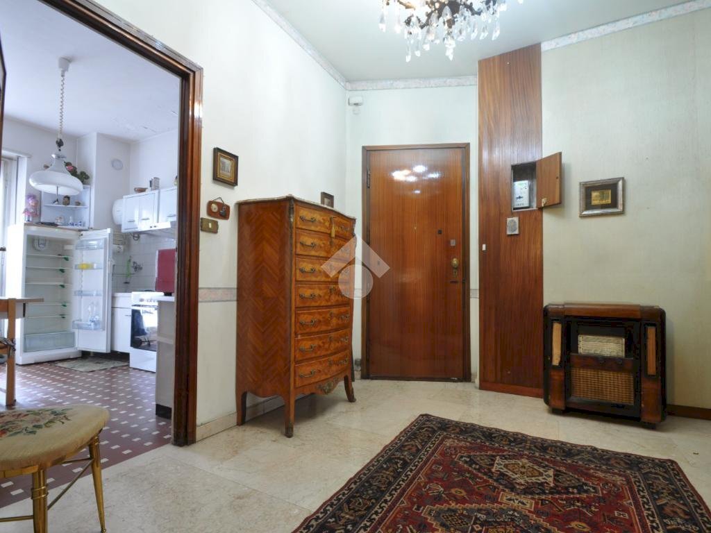 Quadrilocale Via Nizza, Torino (zona San Salvario) - foto 2