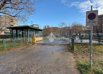 Box Corso Cesare Correnti, Torino (zona Santa Rita) - foto 3