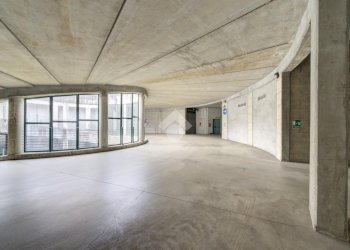 Box Corso Cesare Correnti, Torino (zona Santa Rita) - foto 8