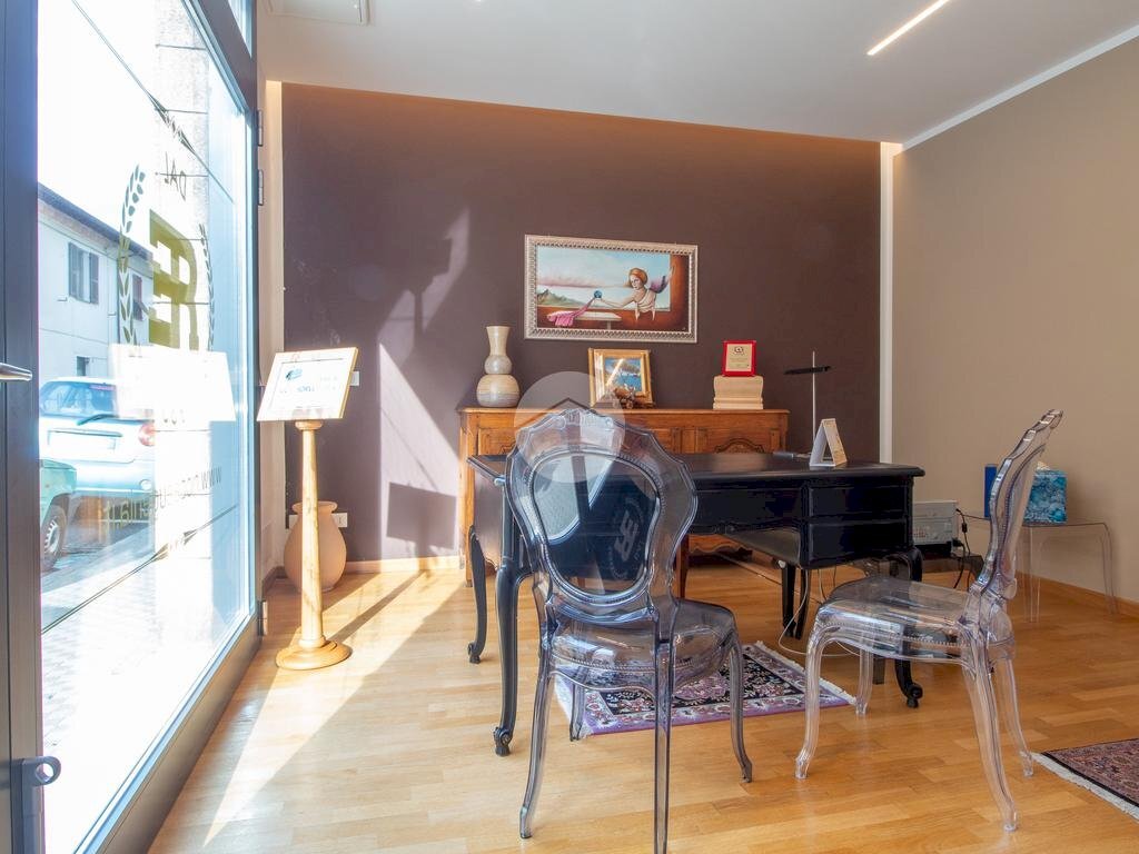 Negozio Via Santa Lucia, Imperia - foto 1