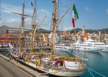 Warehouse Via Santa Lucia, Imperia - photo 15