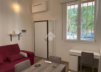 Bilocale Via Leopoldo Fregoli, Bologna (zona San Donato) - foto 1