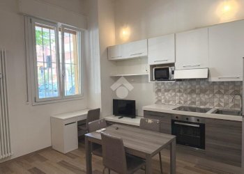 Bilocale Via Leopoldo Fregoli, Bologna (zona San Donato) - foto 2