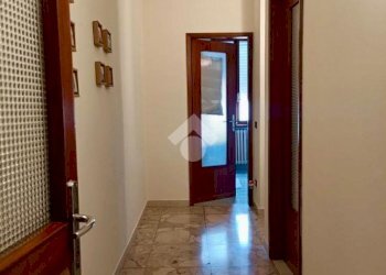 Trilocale via Amici, Modena (zona Circoscrizione 1) - foto 3