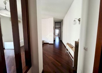 Trilocale Via G. Rossini, Magenta - foto 3