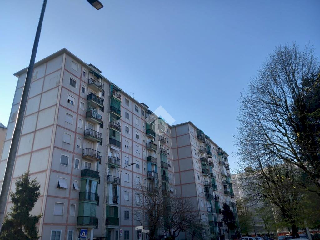 Four-room apartment Via Fiordalisi, Rozzano - photo 2