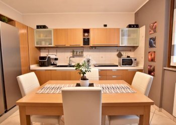 Three-room apartment Via Aldo Moro, Vignate - photo 10