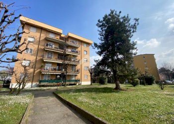 Three-room apartment Via Giorgio Amendola, Trezzo sull'Adda - photo 1