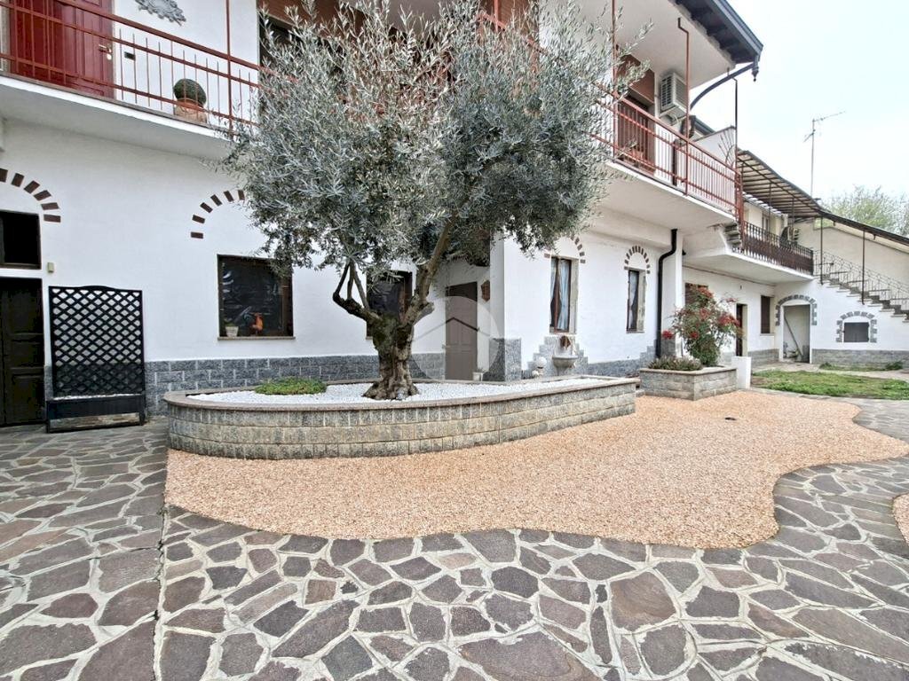 Rustic Vicolo san bernardino, Sedriano - photo 2