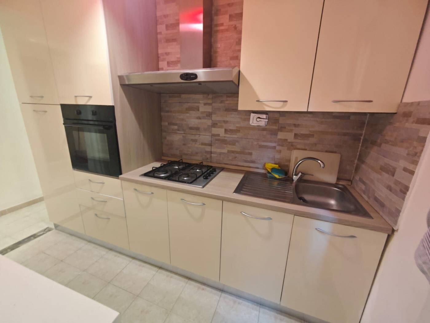 Trilocale Via Pastrengo, 3, Bologna (zona Centro Storico) - foto 2