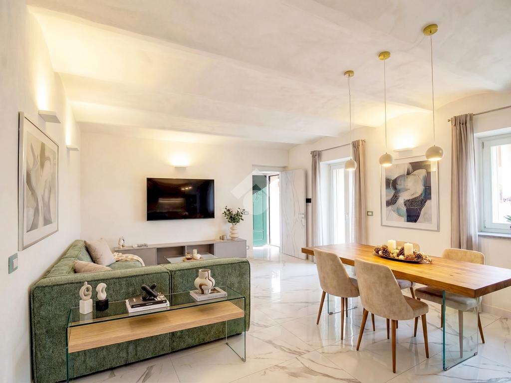 Portion of a house Via Pagno, Saluzzo - photo 2