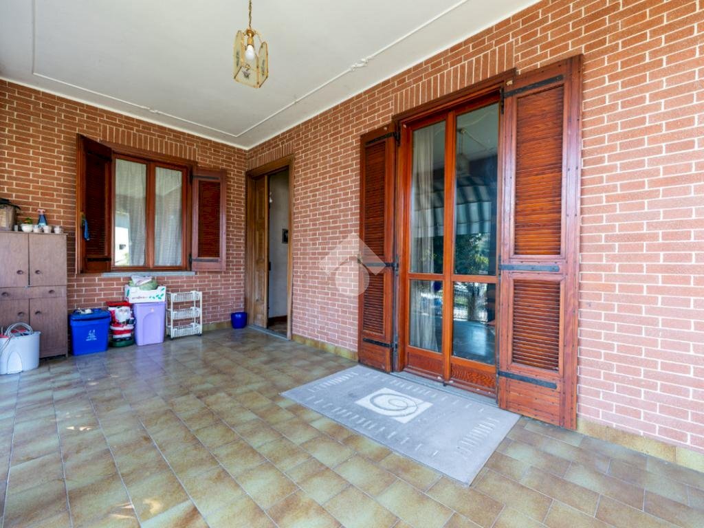 Villa Via Don Chiaffredo Perano, Busca - photo 3