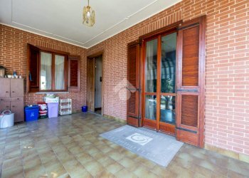 Villa Via Don Chiaffredo Perano, Busca - photo 3