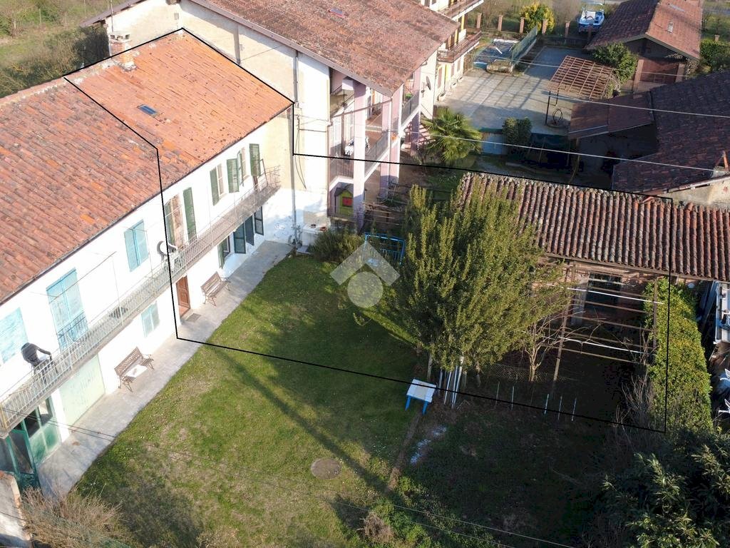 Semi-detached house Via Barano, Piverone - photo 1
