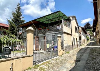 Semi-detached house Vicolo Statuto, Avigliana - photo 1