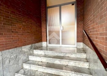 Four-room apartment Via Romita, Alba - photo 2