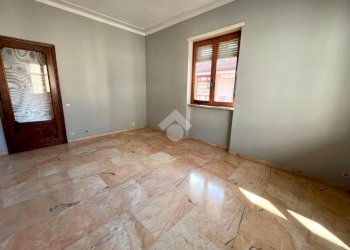 Four-room apartment Via Romita, Alba - photo 16