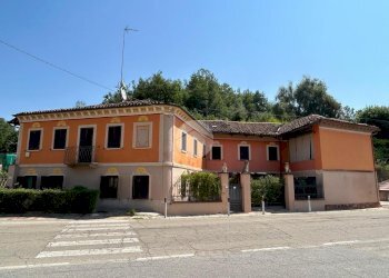 Villa Località San Defendente, Frinco - foto 1