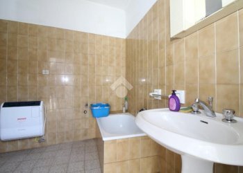 Independent house Via primo laurenti, Villar Perosa - photo 16