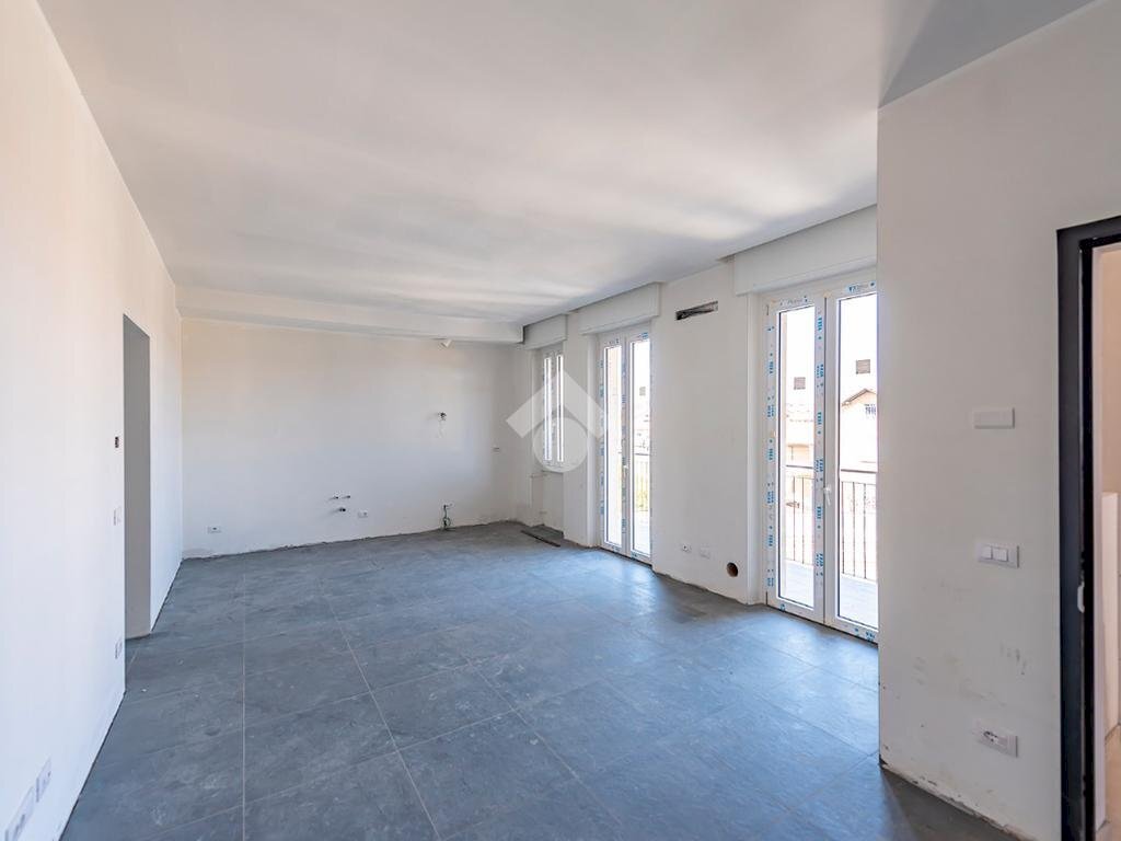 Three-room apartment Via Giacomo Matteotti, Rescaldina - photo 3