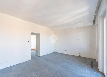 Three-room apartment Via Giacomo Matteotti, Rescaldina - photo 4