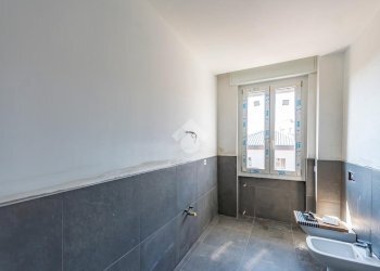 Three-room apartment Via Giacomo Matteotti, Rescaldina - photo 13