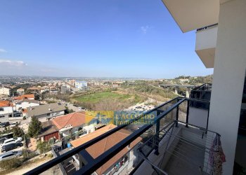 Foto 19 - Commercial Premises VIA DEI VESTINI
70, Chieti - photo 19