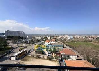 Foto 21 - Commercial Premises VIA DEI VESTINI
70, Chieti - photo 21