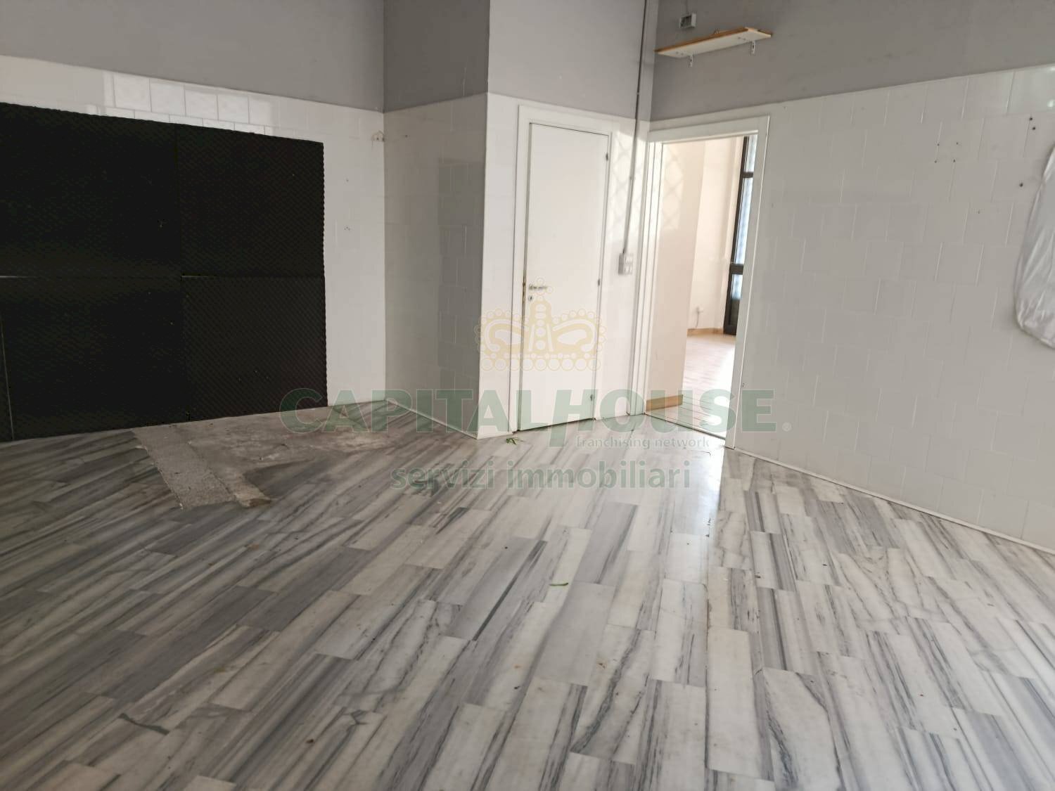 Foto 3 - Locale Commerciale VIA BRAMANTE, Caserta - foto 3