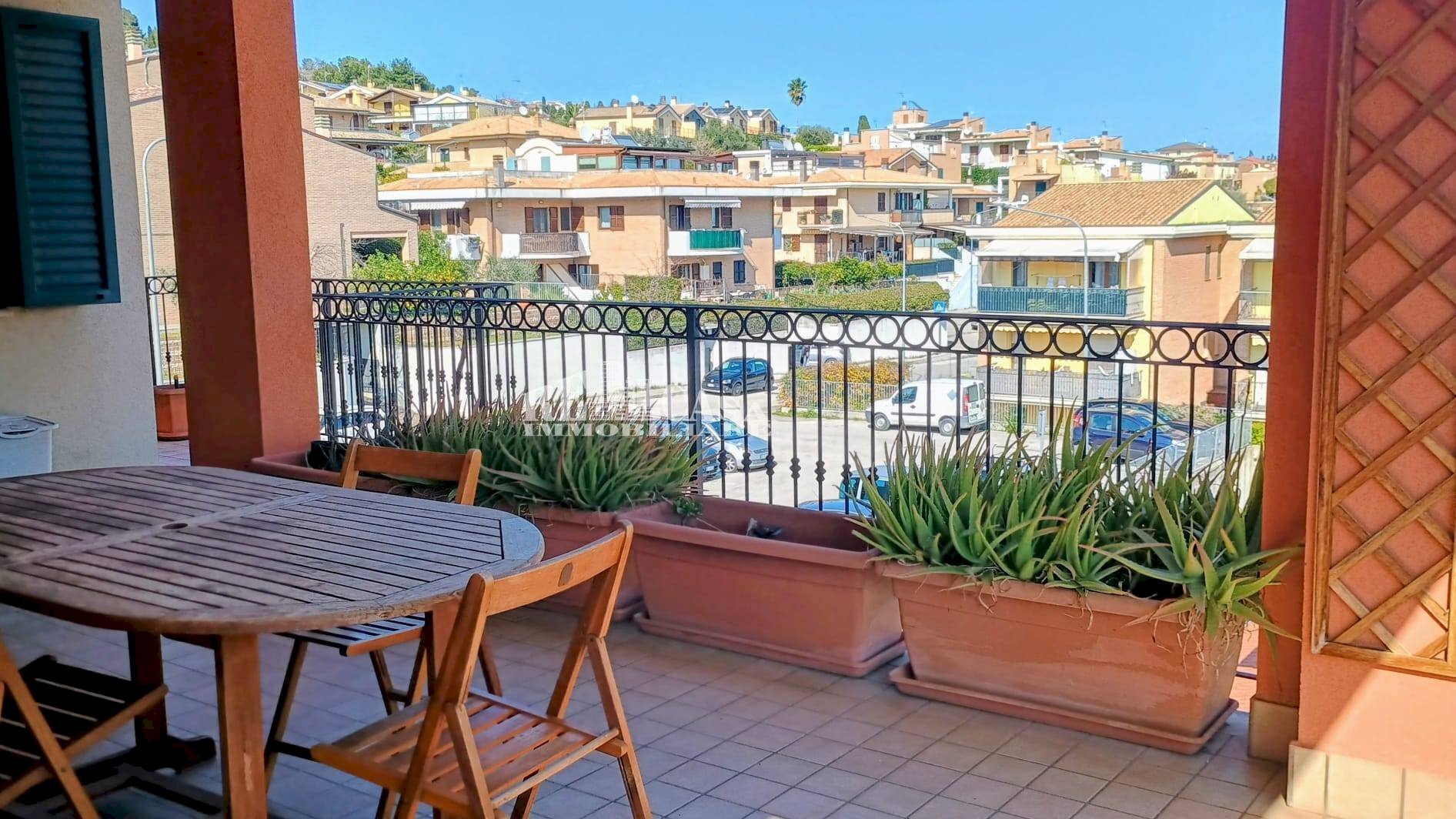 Foto 2 - Trilocale san pietro
 
15, Grottammare - foto 2