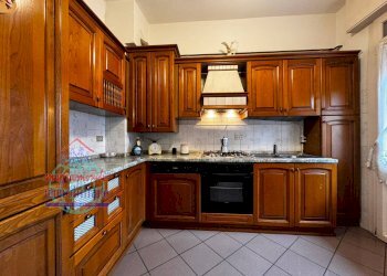 Foto 1 - Appartamento VIA XXV APRILE 1945
 
3, Galliera - foto 1