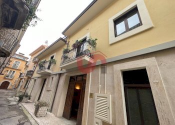 Foto 1 - Stabile - Palazzo via Sessualdo, Benevento - foto 1