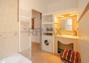 Bagno - Independent house Via San Gioacchino
 
57, Molfetta - photo 4