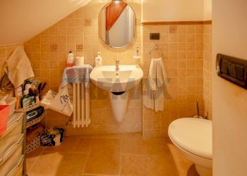 Bagno - Independent house Via San Gioacchino
 
57, Molfetta - photo 11