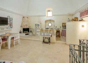 Sala da pranzo - Independent house Via San Gioacchino
 
57, Molfetta - photo 12