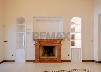 Soggiorno - Apartment Piazza Trieste
 
7, Trani - photo 5