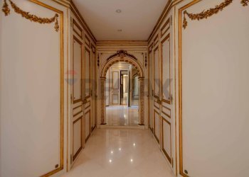 Hall / corridoio - Apartment Piazza Trieste
 
7, Trani - photo 26