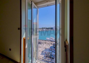 Balcone - Apartment Piazza Trieste
 
7, Trani - photo 38